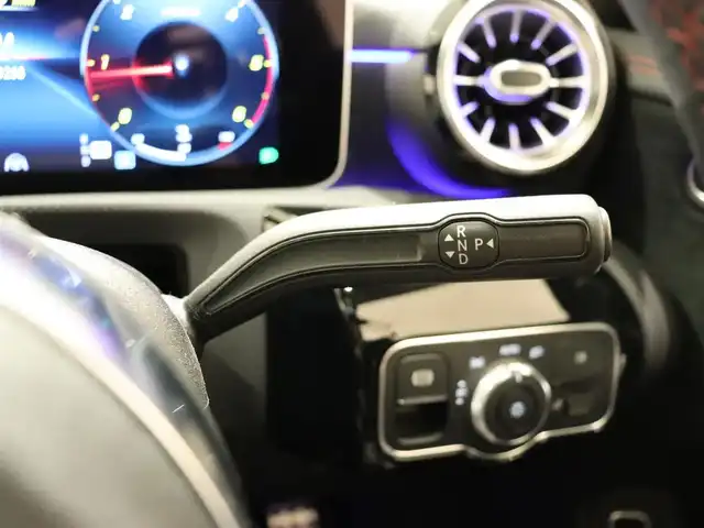 メルセデス・ベンツ ＣＬＡ２００ｄ AMGライン 静岡県 2020(令2)年 4.1万km ポーラホワイト レーダーセーフティパッケージ /パナメリカーナグリル /ルーフラッピング　/ACC LKA BSM /MBUXナビ Bカメラ /TV USB BT /ハーフレザーシートヒーター /マルチビームLEDヘッドライト /自動駐車 /無線充電 /アンビエントライト /フットトランクオープン /360°ドラレコ /ドアミラーカバー /社外Fスポイラー
