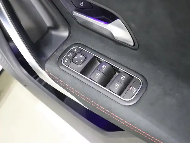 メルセデス・ベンツ ＣＬＡ２００ｄ AMGライン 静岡県 2020(令2)年 4.1万km ポーラホワイト レーダーセーフティパッケージ /パナメリカーナグリル /ルーフラッピング　/ACC LKA BSM /MBUXナビ Bカメラ /TV USB BT /ハーフレザーシートヒーター /マルチビームLEDヘッドライト /自動駐車 /無線充電 /アンビエントライト /フットトランクオープン /360°ドラレコ /ドアミラーカバー /社外Fスポイラー