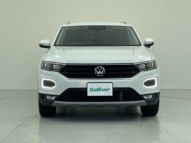 フォルクスワーゲン ＶＷ Ｔ－ロック TDI スタイル デザインPKG 愛知県 2021(令3)年 5.2万km 白 禁煙車/ワンオーナー/ディーゼル/ターボ/純正ナビ/（Bluetooth/USB）/バックカメラ/BSM/レーダークルーズ/コーナーセンサー/ビルトインETC/前方ドライブレコーダー/ルーフレール/オートライト/LEDヘッドライト/パドルシフト/横滑り防止装置/フォグランプ/スマートキー/プッシュスタート/アイドリングストップ/ステアリングスイッチ/革巻きステアリング/ウィンカーミラー/純正17インチアルミホイール/純正フロアマット/パワーバックドア