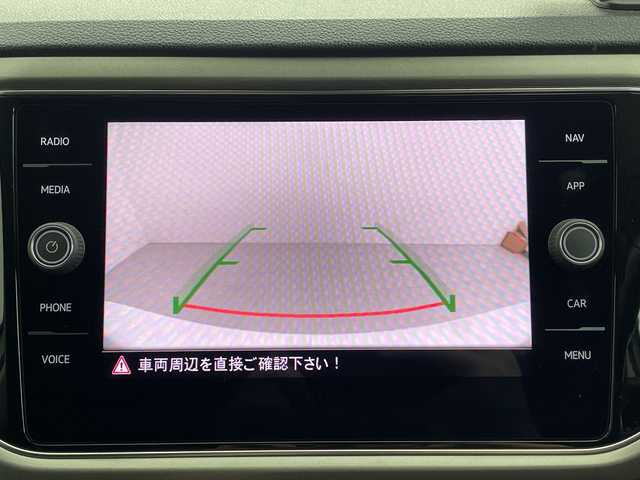 フォルクスワーゲン ＶＷ Ｔ－ロック TDI スタイル デザインPKG 愛知県 2021(令3)年 5.2万km 白 禁煙車/ワンオーナー/ディーゼル/ターボ/純正ナビ/（Bluetooth/USB）/バックカメラ/BSM/レーダークルーズ/コーナーセンサー/ビルトインETC/前方ドライブレコーダー/ルーフレール/オートライト/LEDヘッドライト/パドルシフト/横滑り防止装置/フォグランプ/スマートキー/プッシュスタート/アイドリングストップ/ステアリングスイッチ/革巻きステアリング/ウィンカーミラー/純正17インチアルミホイール/純正フロアマット/パワーバックドア