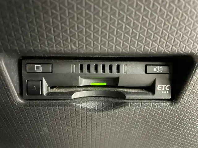 ダイハツ タント カスタム X スタイルセレクション 鹿児島県 2021(令3)年 3.9万km ブラックマイカメタリック ワンオーナー/禁煙車/純正9インチナビ(CD/DVD/フルセグTV/Bluetooth)/バックカメラ/両側パワースライドドア/コーナーセンサー/前席シートヒーター/純正前後ドライブレコーダー/スマートアシスト/LEDヘッドライト/後席ロール式サンシェード/シートバックテーブル/ビルトインETC/純正フロアマット/ドアバイザー/オートライト