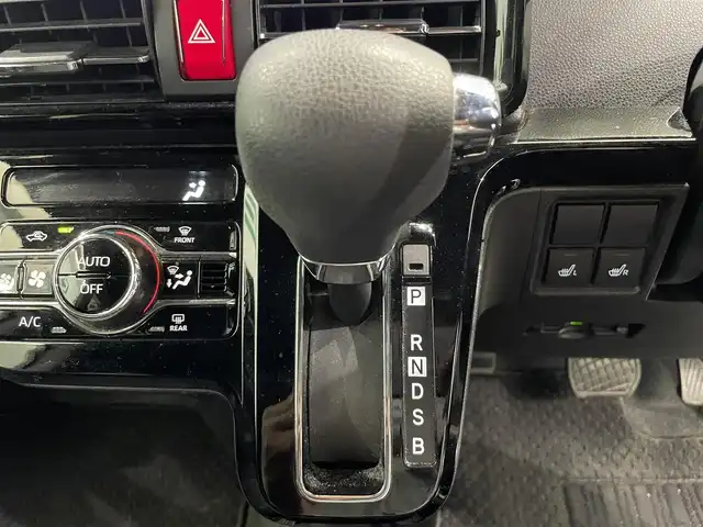 ダイハツ タント カスタム X スタイルセレクション 鹿児島県 2021(令3)年 3.9万km ブラックマイカメタリック ワンオーナー/禁煙車/純正9インチナビ(CD/DVD/フルセグTV/Bluetooth)/バックカメラ/両側パワースライドドア/コーナーセンサー/前席シートヒーター/純正前後ドライブレコーダー/スマートアシスト/LEDヘッドライト/後席ロール式サンシェード/シートバックテーブル/ビルトインETC/純正フロアマット/ドアバイザー/オートライト