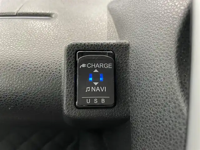 ダイハツ タント カスタム X スタイルセレクション 鹿児島県 2021(令3)年 3.9万km ブラックマイカメタリック ワンオーナー/禁煙車/純正9インチナビ(CD/DVD/フルセグTV/Bluetooth)/バックカメラ/両側パワースライドドア/コーナーセンサー/前席シートヒーター/純正前後ドライブレコーダー/スマートアシスト/LEDヘッドライト/後席ロール式サンシェード/シートバックテーブル/ビルトインETC/純正フロアマット/ドアバイザー/オートライト