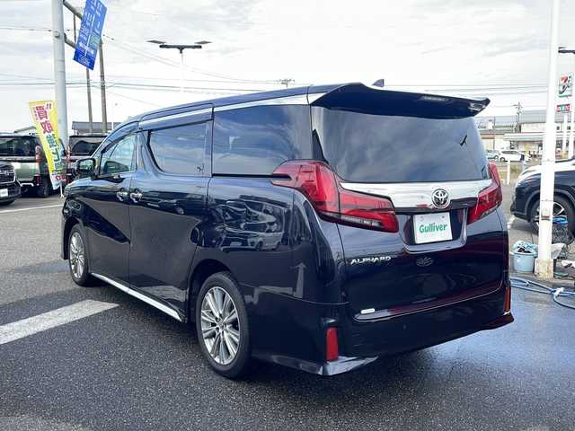 トヨタ アルファード S タイプゴールド 新潟県 2021(令3)年 6.6万km スパークリングブラックパールクリスタルシャイン 4WD/ワンオーナー/寒冷地仕様/純正メモリナビ/(AM/FM/Bluetooth/Miracast)/両側パワースライドドア/バックカメラ/三眼LEDヘッドライト/トヨタセーフティーセンス/レーダクルーズコントロール/レーンキープアシスト/パワーバックドア/ビルトインETC2.0/プッシュスタート/スマートキー/スペアキー/純正18インチアルミホイール/AW付スタッドレス車載/取扱説明書
