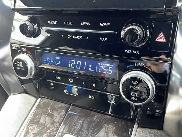 トヨタ アルファード S タイプゴールド 新潟県 2021(令3)年 6.6万km スパークリングブラックパールクリスタルシャイン 4WD/ワンオーナー/寒冷地仕様/純正メモリナビ/(AM/FM/Bluetooth/Miracast)/両側パワースライドドア/バックカメラ/三眼LEDヘッドライト/トヨタセーフティーセンス/レーダクルーズコントロール/レーンキープアシスト/パワーバックドア/ビルトインETC2.0/プッシュスタート/スマートキー/スペアキー/純正18インチアルミホイール/AW付スタッドレス車載/取扱説明書