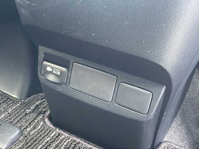 トヨタ アルファード S タイプゴールド 新潟県 2021(令3)年 6.6万km スパークリングブラックパールクリスタルシャイン 4WD/ワンオーナー/寒冷地仕様/純正メモリナビ/(AM/FM/Bluetooth/Miracast)/両側パワースライドドア/バックカメラ/三眼LEDヘッドライト/トヨタセーフティーセンス/レーダクルーズコントロール/レーンキープアシスト/パワーバックドア/ビルトインETC2.0/プッシュスタート/スマートキー/スペアキー/純正18インチアルミホイール/AW付スタッドレス車載/取扱説明書