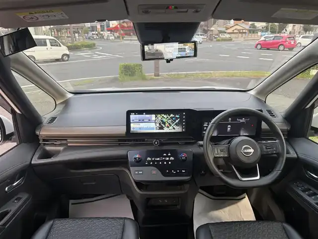 日産 セレナ e－パワー ハイウェイスター V 香川県 2024(令6)年 2.9万km プリズムホワイト ワンオーナー/メーカーナビ/フルセグ/アラウンドビューモニター/純正フリップダウンモニター/プロパイロット/純正フロントスポイラー/両側パワースライドドア/ハンズフリーパワースライドドア/純正16インチアルミホイール/ステアリングヒーター/シートバックテーブル/ロールサンシェード/コーナーセンサー/LEDヘッドライト/置くだけ充電/100V充電/ETC2.0/BSM
