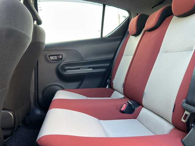 トヨタ アクア S 岐阜県 2015(平27)年 5.2万km ディープアメジストマイカメタリック 純正ナビ/ワンセグTV/AM/FM/SD/BT/バックカメラ/ビルトインETC/ドライブレコーダー/シートヒーター(前席)/横滑り防止装置/スマートキー/プッシュスタート/純正フロアマット/ドアバイザー/ECO/EVモード