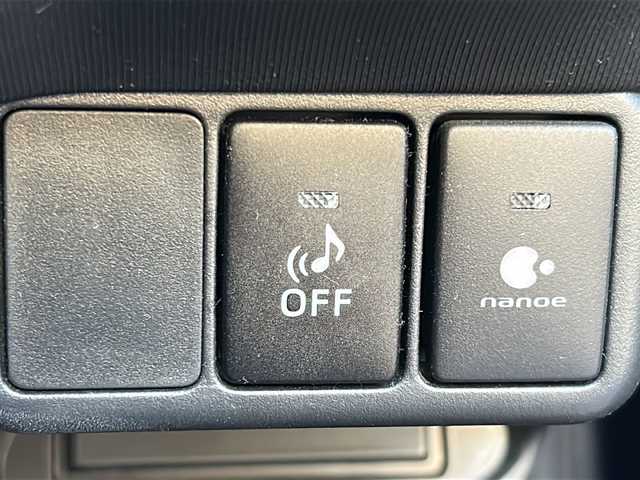 トヨタ アクア S 岐阜県 2015(平27)年 5.2万km ディープアメジストマイカメタリック 純正ナビ/ワンセグTV/AM/FM/SD/BT/バックカメラ/ビルトインETC/ドライブレコーダー/シートヒーター(前席)/横滑り防止装置/スマートキー/プッシュスタート/純正フロアマット/ドアバイザー/ECO/EVモード