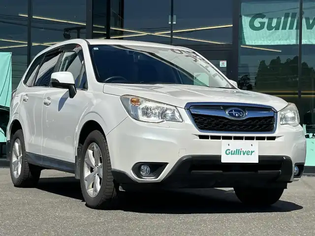 スバル フォレスター 2．0i－L アイサイト 鹿児島県 2013(平25)年 7.5万km サテンホワイトパール 社外ナビ/　　CD/DVD/BT/フルセグ/バックカメラ/クルーズコントロール/LEDヘッドライト/純正17インチアルミホイール/ステアリングスイッチ/アイドリングストップ/スマートキー/社外ビルトインETC/オートエアコン