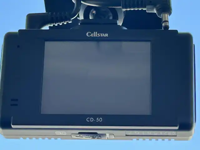 スバル フォレスター 2．0i－L アイサイト 鹿児島県 2013(平25)年 7.5万km サテンホワイトパール 社外ナビ/　　CD/DVD/BT/フルセグ/バックカメラ/クルーズコントロール/LEDヘッドライト/純正17インチアルミホイール/ステアリングスイッチ/アイドリングストップ/スマートキー/社外ビルトインETC/オートエアコン