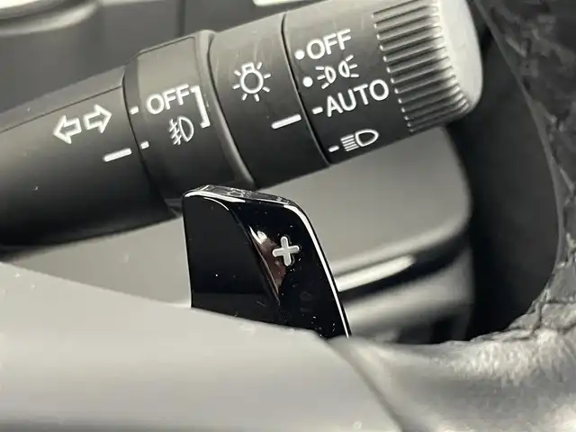 ホンダ オデッセイ ハイブリッド e:HEVアブソルート EXブラックED 埼玉県 2025(令7)年 0.5万km プラチナホワイトパール ホンダセンシング/純正11.4インチHondaCONNECTナビ/ フルセグ CD DVD Bluetooth AppleCarPlay/マルチビューカメラシステム/純正15.6インチリア席モニター/CMBS（衝突軽減ブレーキシステム）/前後誤発進抑制機能/路外逸脱抑制機能/LKAS（車線維持支援システム）/ACC（アダプティブクルーズコントロール）/オートハイビーム/パーキングセンサーシステム/後退出庫サポート/ブラインドスポットインフォメーション/純正11.4インチHondaCONNECTナビ/ フルセグ CD DVD Bluetooth AppleCarPlay/マルチビューカメラシステム/純正15.6インチリア席モニター/ワイヤレス充電器/本革シート/前席パワーシート/前席2列目シートヒーター/ハンズフリーアクセスパワーテールゲート/両側パワースライドドア/本革巻きステアリング/ステアリングリモコン/パドルシフト/電子パーキングブレーキ/オートブレーキホールド/LEDオートライト/純正無限18インチアルミ/純正無限フロアマット/ビルトインETC2.0/前後ドラレコ