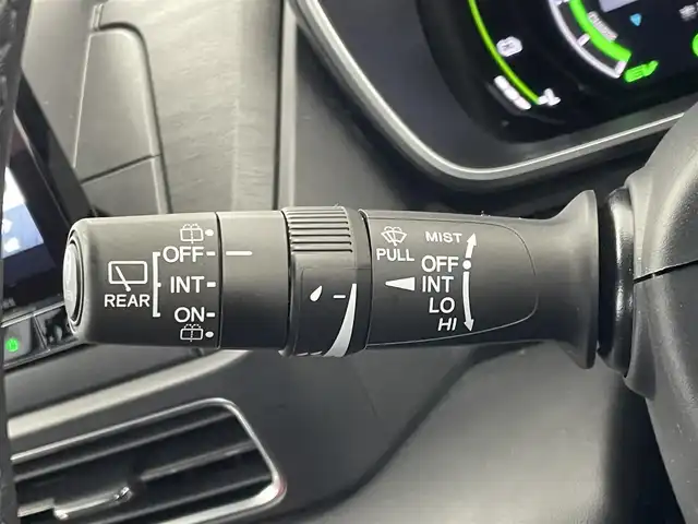 ホンダ オデッセイ ハイブリッド e:HEVアブソルート EXブラックED 埼玉県 2025(令7)年 0.5万km プラチナホワイトパール ホンダセンシング/純正11.4インチHondaCONNECTナビ/ フルセグ CD DVD Bluetooth AppleCarPlay/マルチビューカメラシステム/純正15.6インチリア席モニター/CMBS（衝突軽減ブレーキシステム）/前後誤発進抑制機能/路外逸脱抑制機能/LKAS（車線維持支援システム）/ACC（アダプティブクルーズコントロール）/オートハイビーム/パーキングセンサーシステム/後退出庫サポート/ブラインドスポットインフォメーション/純正11.4インチHondaCONNECTナビ/ フルセグ CD DVD Bluetooth AppleCarPlay/マルチビューカメラシステム/純正15.6インチリア席モニター/ワイヤレス充電器/本革シート/前席パワーシート/前席2列目シートヒーター/ハンズフリーアクセスパワーテールゲート/両側パワースライドドア/本革巻きステアリング/ステアリングリモコン/パドルシフト/電子パーキングブレーキ/オートブレーキホールド/LEDオートライト/純正無限18インチアルミ/純正無限フロアマット/ビルトインETC2.0/前後ドラレコ