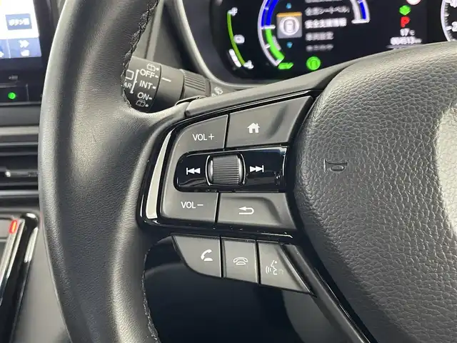 ホンダ オデッセイ ハイブリッド e:HEVアブソルート EXブラックED 埼玉県 2025(令7)年 0.5万km プラチナホワイトパール ホンダセンシング/純正11.4インチHondaCONNECTナビ/ フルセグ CD DVD Bluetooth AppleCarPlay/マルチビューカメラシステム/純正15.6インチリア席モニター/CMBS（衝突軽減ブレーキシステム）/前後誤発進抑制機能/路外逸脱抑制機能/LKAS（車線維持支援システム）/ACC（アダプティブクルーズコントロール）/オートハイビーム/パーキングセンサーシステム/後退出庫サポート/ブラインドスポットインフォメーション/純正11.4インチHondaCONNECTナビ/ フルセグ CD DVD Bluetooth AppleCarPlay/マルチビューカメラシステム/純正15.6インチリア席モニター/ワイヤレス充電器/本革シート/前席パワーシート/前席2列目シートヒーター/ハンズフリーアクセスパワーテールゲート/両側パワースライドドア/本革巻きステアリング/ステアリングリモコン/パドルシフト/電子パーキングブレーキ/オートブレーキホールド/LEDオートライト/純正無限18インチアルミ/純正無限フロアマット/ビルトインETC2.0/前後ドラレコ