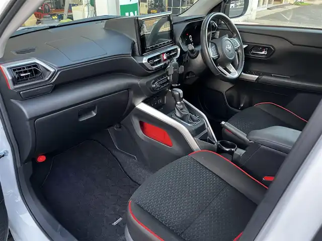 トヨタ ライズ Z 山口県 2020(令2)年 10.8万km シャイニングホワイトパール 純正9インチメモリーナビ＆/パノラミックビューカメラ＆/フルセグTV/モデリスタエアロ/純正フロアマット/純正ドアバイザー/純正LEDヘッドライト/純正フォグ（前後）/純正17インチアルミ/オートライト/フロントシートヒーター/ビルトインETC