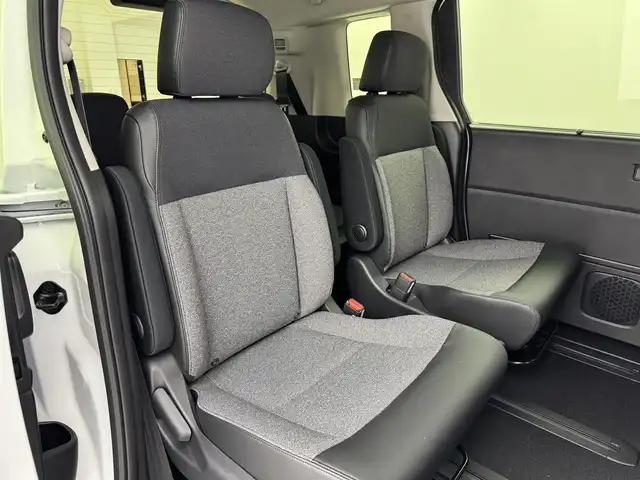 ホンダ フリード ハイブリット e:HEV AIR EX 福岡県 2025(令7)年 0.1千km プラチナホワイトパール 登録済未使用車　/純正９型ナビ/フルセグTV　/バックカメラ　/ホンダセンシング　/レーダークルコン　/コーナーセンサー　/衝突軽減ブレーキ　/レーンキープ　/アクセル踏み間違い防止　/ＢＳＭ　/両側電動スライドドア　/シートヒーター　/ハーフレザーシート　/Wエアコン　/LEDヘッドライト　/純正１５インチアルミホイール