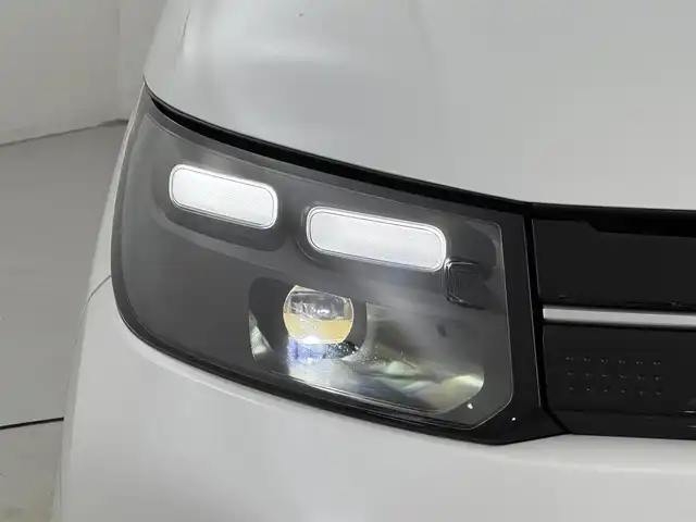 ホンダ フリード ハイブリット e:HEV AIR EX 福岡県 2025(令7)年 0.1千km プラチナホワイトパール 登録済未使用車　/純正９型ナビ/フルセグTV　/バックカメラ　/ホンダセンシング　/レーダークルコン　/コーナーセンサー　/衝突軽減ブレーキ　/レーンキープ　/アクセル踏み間違い防止　/ＢＳＭ　/両側電動スライドドア　/シートヒーター　/ハーフレザーシート　/Wエアコン　/LEDヘッドライト　/純正１５インチアルミホイール