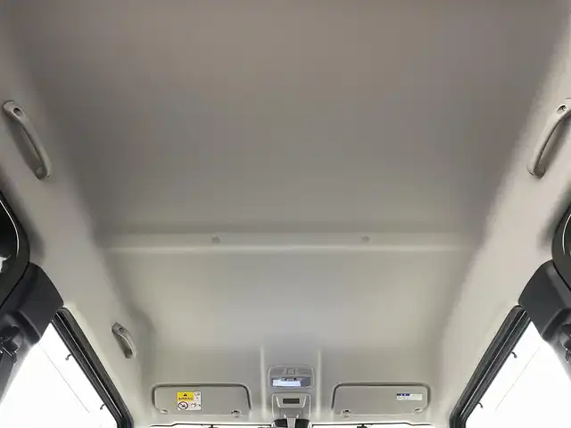 スズキ ジムニー XC 福島県 2024(令6)年 0.8万km ジャングルグリーン スズキ セーフティ サポート/・衝突被害軽減ブレーキ　/・誤発進抑制機能　/・車線逸脱警報機能　/・ふらつき警報機能　/・先行車発進お知らせ機能　/・ハイビームアシスト　/・アダプティブクルーズコントロール　/・標識認識機能　/社外ナビゲーション/・Bluetooth/TV/SD/AM・FM/CD/DVD/・バックカメラ/革巻きステアリング/・ステアリングスイッチ/シートヒーター/プッシュスタート/・スマートキー/LEDライト/・フォグライト/・オートライト/・オートハイビーム/純正フロアマット/ドアバイザー