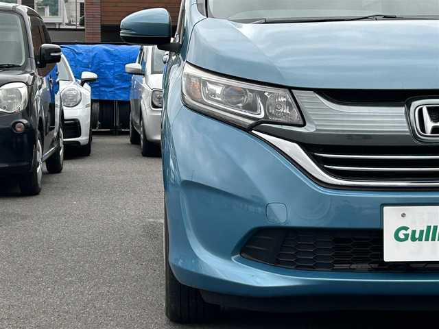 ホンダ フリード＋ ハイブリット G ホンダセンシング 広島県 2018(平30)年 4.4万km ブルーホライゾンM 純正メモリーナビ/（CD/DVD/BT/フルセグ）/バックカメラ/レーダークルーズコントロール/Honda SENSING/Ｈｏｎｄａスマートキーシステム＋イモビライザー/両側パワースライドドア/スライドドアイージークローザー(リア両側)/LEDヘッドライト＋アクティブコーナリングライト/オートライト/ETC/センターテーブル/Cパッケージ/コンフォートビューパッケージ/フロアマット/取扱説明書
