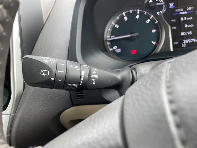 トヨタ ランドクルーザー プラド TX Lパッケージ 福岡県 2020(令2)年 2.7万km ブラック 純正9インチナビ/トヨタセーフティセンス/レザーシート/シートーター、シートクーラー/パワーシート/ビルトインETC/追従式クルコン/サイドバイザー/純正アルミホイール（トヨタ）/電動格納サードシート/オートハイビーム/T-connect /フォグライト/純正フロアマット/BT/HDMI/セカンドスタート