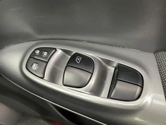 日産 ジューク 15RX 富山県 2014(平26)年 8.4万km ラディアントレッド 社外ナビ（MDV-S708W）/　ーーCD、DVD、bluetooth/フルセグTV/バックカメラ/前ドラレコ（SN-ST5200）/スマートキー＋プッシュスタート/社外マット・純正バイザー/オートライト///