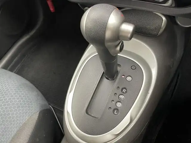 日産 ジューク 15RX 富山県 2014(平26)年 8.4万km ラディアントレッド 社外ナビ（MDV-S708W）/　ーーCD、DVD、bluetooth/フルセグTV/バックカメラ/前ドラレコ（SN-ST5200）/スマートキー＋プッシュスタート/社外マット・純正バイザー/オートライト///