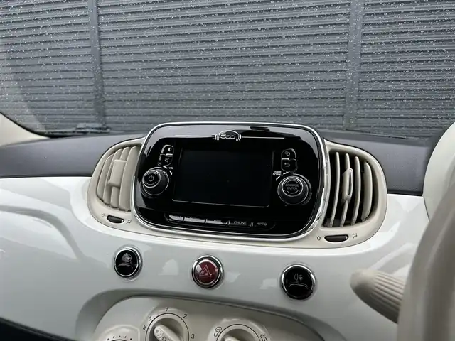フィアット ５００ 1．2 ポップ 茨城県 2018(平30)年 3.9万km ボサノバホワイト 純正オーディオディスプレイ　/Ｂｌｕｅｔｏｏｔｈ　/ＵＳＢ　/ＡＵＸ　/ＥＴＣ　/ステアリングスイッチ　/禁煙車