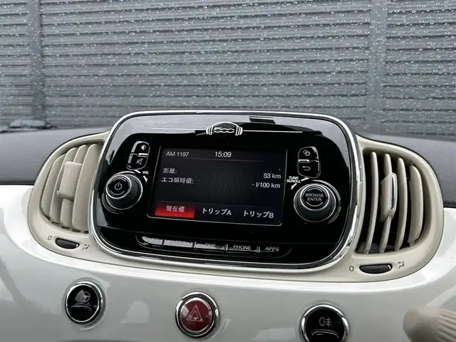 フィアット ５００ 1．2 ポップ 茨城県 2018(平30)年 3.9万km ボサノバホワイト 純正オーディオディスプレイ　/Ｂｌｕｅｔｏｏｔｈ　/ＵＳＢ　/ＡＵＸ　/ＥＴＣ　/ステアリングスイッチ　/禁煙車