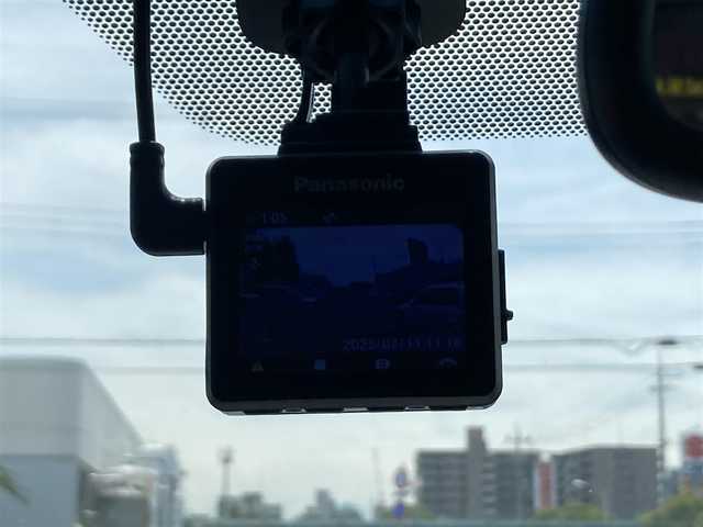 トヨタ ヴェルファイア 2．4Z ゴールデンアイズⅡ 兵庫県 2014(平26)年 6.9万km ブラック ポータブル社外メモリナビ/・Bluetooth/・フルセグTV/クルコン/ドラレコ/ＥTＣ/ステアリングスイッチ/パーキングセンサー/シガーソケット/ハーフレザー/両側パワースライドドア/スマートキー/バックカメラ/オートライト/純正アルミホイル/ワンオーナー/取扱説明書/保証書/スマートキー×2