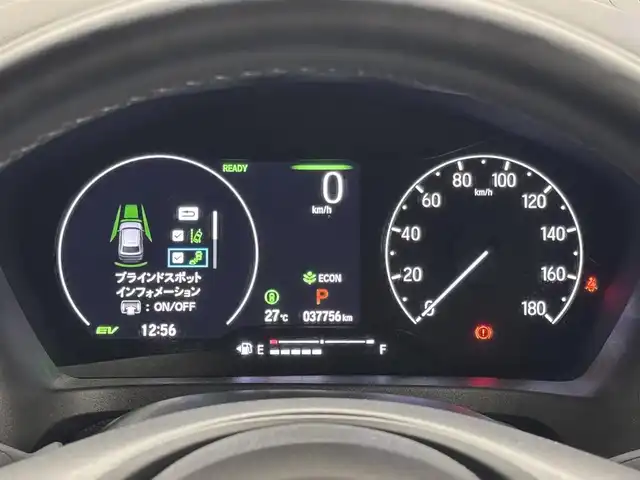 ホンダ ヴェゼル ハイブリッド e:HEV Z 三重県 2023(令5)年 3.8万km クリスタルブラックパール ハイブリッド/FF/MTモード付CVT/純正9インチナビ/（FM/AM/USB/Bluetooth/CarPlay/AndroidAuto/TV）/【OP】マルチビューカメラシステム/プレミアムオーディオ/ドライブレコーダー前後/ETC2.0/Honda SENSING/・衝突軽減ブレーキ/・先行車発進お知らせ/・路外逸脱抑制/・標識認識/・渋滞追従機能付アダプティブクルーズコントロール（ACC）/・車線維持支援システム（LKAS）/・トラフィックジャムアシスト（渋滞運転支援）/・ブラインドスポットインフォメーション/・誤発進＆後方誤発進抑制/・近距離衝突軽減ブレーキ/・パーキングセンサーシステム/・【OP】後退出庫サポート/・アダプティブドライビングビーム/など/装備/・ハンズフリーアクセスパワーテールゲート/・ハーフレザーシート/・シートヒーター（D/N）/・ステアリングヒーター/・オートライトシステム/・LEDヘッドライト/・LEDフロントフォグランプ/・ヒルディセントコントロール/・左右独立オートエアコン/・自動防眩ルームミラー/・【OP】ワイヤレス充電器/・プッシュスタート/・社外18inAW/・スマートキーx2/など