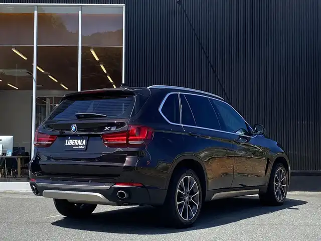 ＢＭＷ Ｘ５ xDrive 35d xライン 福岡県 2014(平26)年 6.7万km 茶 SR/白革シート/ライトデザイン/純正ナビ/CD/DVD/USB/Bluetooth/フルセグTV/シートヒーター/パワーシート/Bカメラ/前後ドラレコ/LEDヘッドライト/純正19インチアルミホイール/保証書/取扱説明書/スマートキー/スペアキー×1/スパークリング・ブラウン
