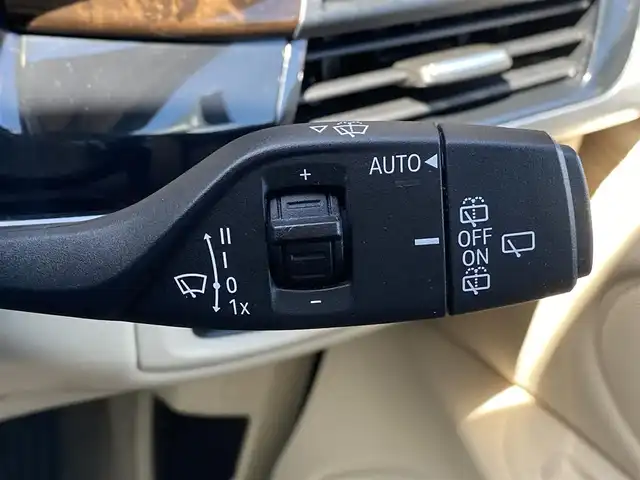 ＢＭＷ Ｘ５ xDrive 35d xライン 福岡県 2014(平26)年 6.7万km 茶 SR/白革シート/ライトデザイン/純正ナビ/CD/DVD/USB/Bluetooth/フルセグTV/シートヒーター/パワーシート/Bカメラ/前後ドラレコ/LEDヘッドライト/純正19インチアルミホイール/保証書/取扱説明書/スマートキー/スペアキー×1/スパークリング・ブラウン