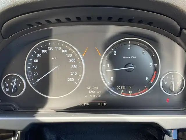 ＢＭＷ Ｘ５ xDrive 35d xライン 福岡県 2014(平26)年 6.7万km 茶 SR/白革シート/ライトデザイン/純正ナビ/CD/DVD/USB/Bluetooth/フルセグTV/シートヒーター/パワーシート/Bカメラ/前後ドラレコ/LEDヘッドライト/純正19インチアルミホイール/保証書/取扱説明書/スマートキー/スペアキー×1/スパークリング・ブラウン