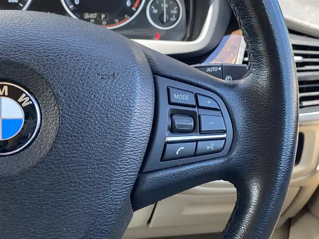ＢＭＷ Ｘ５ xDrive 35d xライン 福岡県 2014(平26)年 6.7万km 茶 SR/白革シート/ライトデザイン/純正ナビ/CD/DVD/USB/Bluetooth/フルセグTV/シートヒーター/パワーシート/Bカメラ/前後ドラレコ/LEDヘッドライト/純正19インチアルミホイール/保証書/取扱説明書/スマートキー/スペアキー×1/スパークリング・ブラウン