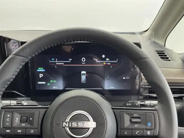 日産 セレナ e－パワー ハイウェイスター V 群馬県 2025(令7)年 0.1千km プリズムホワイト 登録済未使用車　フリップダウンモニター　ニッサンコネクトナビ　アラウンドビューモニター　両側パワースライドドア　プロパイロット　デジタルルームミラー　コーナーセンサー　スマートキー　ＥＴＣ２．０