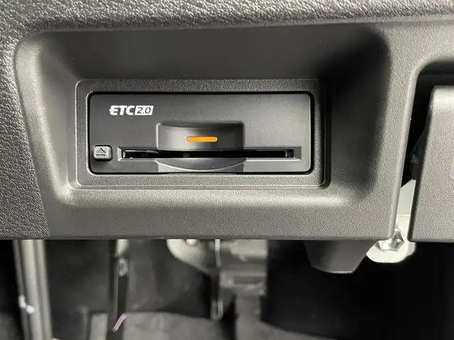 日産 セレナ e－パワー ハイウェイスター V 群馬県 2025(令7)年 0.1千km プリズムホワイト 登録済未使用車　フリップダウンモニター　ニッサンコネクトナビ　アラウンドビューモニター　両側パワースライドドア　プロパイロット　デジタルルームミラー　コーナーセンサー　スマートキー　ＥＴＣ２．０