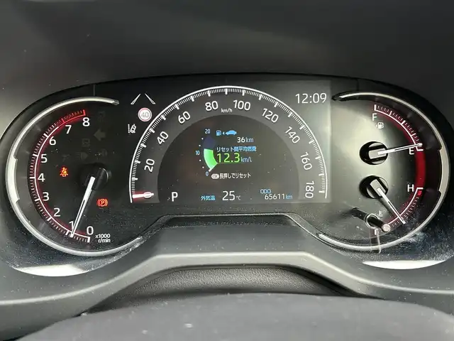 トヨタ ＲＡＶ４ X 大阪府 2022(令4)年 6.6万km プラチナホワイトパールマイカ ワンオーナー/寒冷地仕様/ルーフレール/純正OP18インチAW/バックカメラ/バックガイドモニター/社外サイドステップ/社外バンパーガード積み込み/8型ディスプレイオーディオ＋ナビ対応/FM/AM/BT/フルセグ/USB電源ソケット/ETC2/0/トヨタセーフティーセンス/・プリクラッシュセーフティー/・レーントレーシングアシスト/・レーダークルーズコントロール/・オートマチックハイビーム/・ロードサインアシスト/インテリジェントクリアランスソナー/保証書/取扱説明書/スペアキー