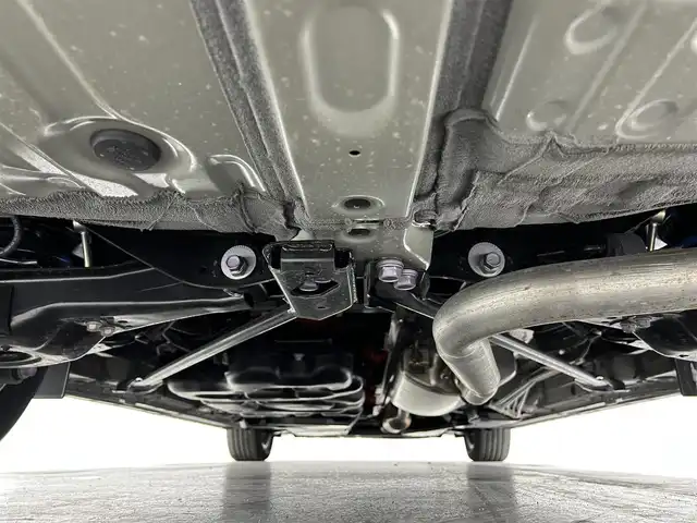 トヨタ アルファードハイブリット Z 佐賀県 2024(令6)年 0.7万km ブラック 純正14インチディスプレイオーディオ/フルセグTV/Bluetooth/Androidauto/Applecarplay/全方位カメラ/衝突被害軽減システム/デジタルインナールームミラー/ブラインドスポットモニター/レーダークルーズコントロール/レーンアシスト/ロードサインアシスト/パーキングサポートブレーキ/オートライト/オートマチックハイビーム/3眼LEDヘッドライト/LEDフォグライト/電動パーキング/ブレーキホールド/クリアランスソナー/置くだけ充電/ステアリングヒーター/後席サンシェード/100V電源/両側パワースライドドア/パワーバックドア/運転席・助手席パワーシート/運転席・助手席・2列目シートヒーター/運転席・助手席・2列目エアシート/メモリーシート/合皮シート/ISOFIX対応/オートワイパー/純正18インチアルミホイール/スマートキー/スペアキー×１