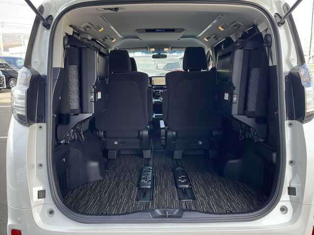 トヨタ ヴェルファイア Z 道東・釧路十勝 2016(平28)年 11万km ホワイトパールクリスタルシャイン ・寒冷地仕様/・4WD/・ALPINE11型SDメモリビ/（CD・DVD・FM・AM・BT・SD・フルセグ）/・バックカメラ/・衝突軽減システム/・オートリトラーミラー/・ウッド調パネル/・ナノイー/・クリアランスソナー/・フロントワイパーデアイサー/・両側パワースライドドア/・社外エンジンスターター/・セカンドシートオットマン/・ETC/・アイドリングストップ/・横滑り防止/・電格ミラー/・ドアバイザー/・スマートキー/・プッシュスタート/・ウェッズクレンツェ19インチアルミホイール