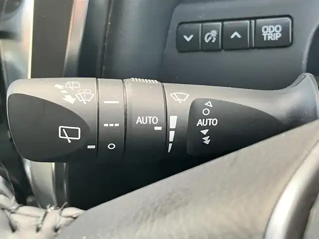 トヨタ ヴェルファイア Z Gエディション 静岡県 2021(令3)年 1.1万km ブラック 純正9インチナビ（CD/DVD/BT）/バックカメラ/エンジンスタートボタン/パワーステアリング/パワーウィンドウ/保証書/取扱説明書/スマートキー/Wオートエアコン/レーダークルーズコントロール/12.1インチ後席モニター/USB入力端子/ETC/三列シート/N席電動オットマン/電動リアゲート/ドライブレコーダー前後/フロアマット/D席N席パワーシート/合皮シート/D席N席シートヒーター/D席N席エアシート/両側パワースライドドア/純正アルミホイール/ABS/横滑り防止装置/コーナーセンサー前後/レーンキープアシスト/盗難防止装置/オートライト/オートマチックハイビーム/三眼LEDヘッドライト/W+サイドエアバッグ/カーテンエアバッグ/衝突軽減システム/ステアリングヒーター/二列目電動リクライニング/二列目電動オットマン/三列目ヘッドレスト１つ不足