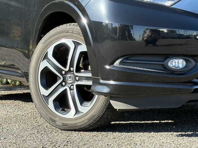 ホンダ ヴェゼル ハイブリッド Z 大分県 2015(平27)年 10.3万km クリスタルブラックパール ワンオーナー /あんしんパッケージ/ハーフレザーシート/シートヒーター/社外メモリーナビ/バックカメラ/フルセグ /DVD/Bluetooth/前後ドライブレコーダー/クルーズコントロール/純正17インチアルミホイール/スマートキー/エンジンプッシュスタート/純正LEDヘッドライト/オートライトコントロール/パドルシフト