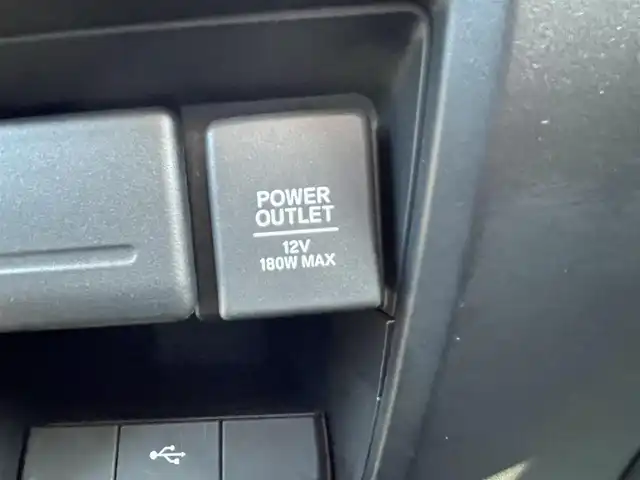 ホンダ ステップワゴン スパーダ ホンダセンシング 大阪府 2019(平31)年 4.6万km プレミアムスパークルブラックパール ホンダセンシング　/純正９インチインターナビ　/・フルセグTV/USB/BT/バックカメラ/両側パワースライドドア　/前ドライブレコーダー　/ＥＴＣ　/追従型クルーズコントロール/純正フロアマット　/コーナーセンサー/アイドリングストップ/パーキングアシスト　/ＬＥＤヘッド・フォグ　/スペアキー