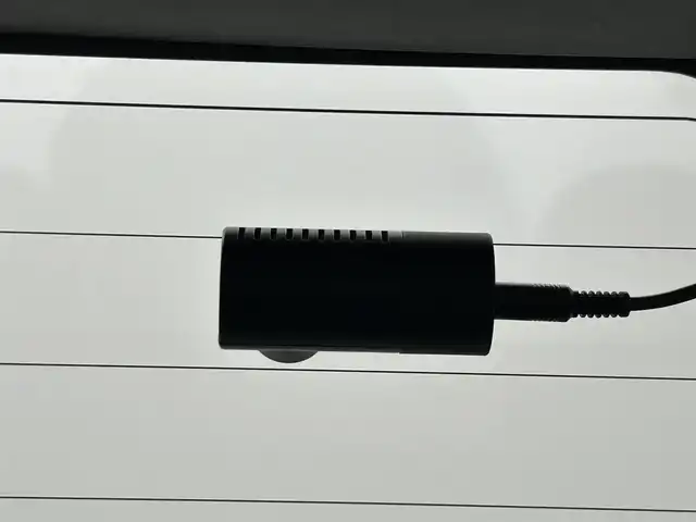 三菱 デリカミニ T プレミアム 岡山県 2024(令6)年 1万km アメジストブラック/シルキーホワイト 純正9インチディスプレイオーディオ/・FM/AM/Bluetooth/CarPlay/HDMI/アラウンドビューモニター/デジタルインナーミラー/ハーフレザーシート/・シートヒーター/ステアリングヒーター/マイパイロット/e-Assist/・衝突軽減ブレーキ/・車線逸脱警報/・オートマチックハイビーム/・踏み間違い防止アシスト/ビルトインETC/前後ドライブレコーダー/両側パワースライドドア/純正フロアマット/純正15インチアルミ/スマートキー2本/LEDヘッドライト/・フォグライト