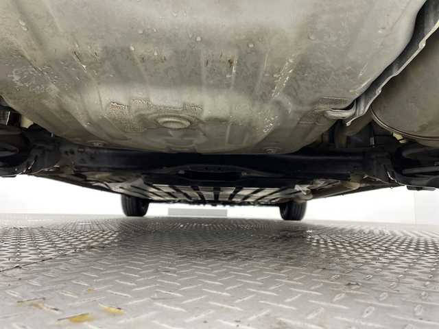 ホンダ フィット G 新潟県 2013(平25)年 5.6万km アラバスターシルバーメタリック メモリナビ　型式MDV-D402BT/CD/DVD/BT/ワンセグ/ETC/ハロゲン/社外AW冬タイヤセット積載済