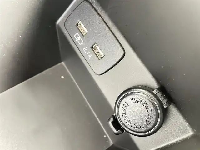 スバル ＸＶ ハイブリッド アドバンス 青森県 2021(令3)年 2.4万km クリスタルホワイトP 4WD/ディーラーオプションナビ/フルセグTV/CD/DVD/BT/ETC2.0/純正ドライブレコーダー/D/N席パワーシート/D席シートメモリ/ハーフレザーシート/本革巻きステアリング/電動パーキングブレーキ/LEDオートライト/フォグランプ/ステアリング連動ヘッドランプ/アイサイトVer3.0/社外17インチホイール付きスタッドレスタイヤ積込