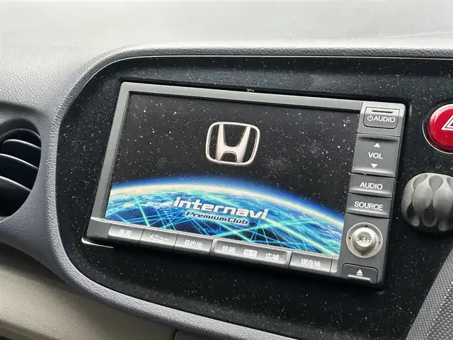 ホンダ インサイト G 静岡県 2009(平21)年 14.3万km アラバスターシルバーメタリック HDDナビ/エコアシスト/プロジェクタータイプハロゲンヘッドライト/テレスコピック&チルトステアリング/ヒルスタートアシスト機能/キーレスエントリー/バックカメラ/純正フロアマット/盗難防止装置/DVD再生/マルチインフォメーションディスプレイ