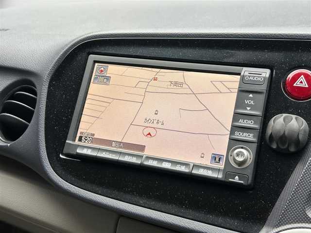 ホンダ インサイト G 静岡県 2009(平21)年 14.3万km アラバスターシルバーメタリック HDDナビ/エコアシスト/プロジェクタータイプハロゲンヘッドライト/テレスコピック&チルトステアリング/ヒルスタートアシスト機能/キーレスエントリー/バックカメラ/純正フロアマット/盗難防止装置/DVD再生/マルチインフォメーションディスプレイ