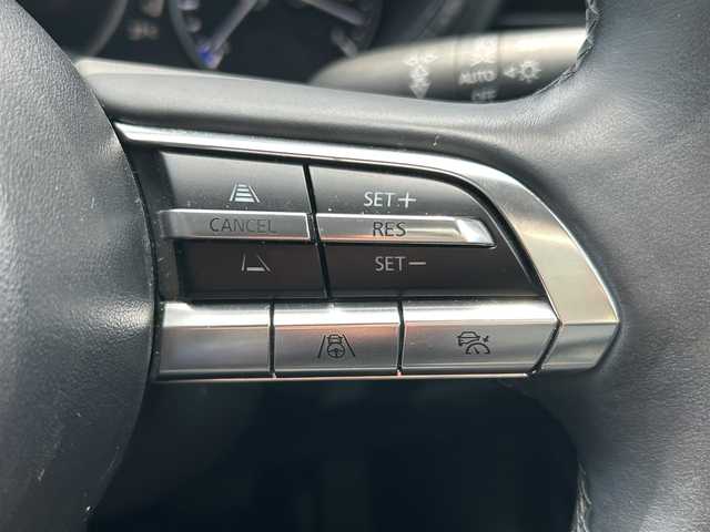 マツダ ＣＸ－３０ XD プロアクティブツーリングセレクション 兵庫県 2020(令2)年 6.5万km スノーフレイクホワイトパールマイカ 純正ナビ/　Bluetooth/　USB/　CD/　DVD/フルセグTV/衝突被害軽減システム/レーダークルーズコントロール/全方位カメラ/電動リアゲート/運転席パワーシート/運転席シートメモリー/前席シートヒーター/ハンドルヒーター/ブラインドスポットモニター/BOSEサウンドシステム/ヘッドアップディスプレイ/横滑り防止装置/前後クリアランスソナー/レーンキープアシスト/ビルトインETC/スマートキー/プッシュスタート/スペアキー×１/パドルシフト/純正フロアマット/純正18インチアルミホイール/LEDヘッドライト/オートマチックハイビーム/保証書