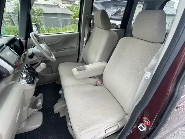 ホンダ Ｎ ＢＯＸ G Lパッケージ 長崎県 2012(平24)年 7.4万km プレミアムディープロッソパール 純正Ｇａｔｈｅｒｓメモリナビゲーション/・ワンセグＴＶ/・FM/AMラジオ/・Bluetooth/・CD/左側パワースライドドア/ETC/プッシュスタート/保証書/取扱説明書