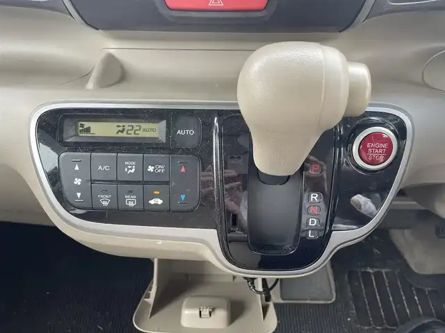 ホンダ Ｎ ＢＯＸ G Lパッケージ 長崎県 2012(平24)年 7.4万km プレミアムディープロッソパール 純正Ｇａｔｈｅｒｓメモリナビゲーション/・ワンセグＴＶ/・FM/AMラジオ/・Bluetooth/・CD/左側パワースライドドア/ETC/プッシュスタート/保証書/取扱説明書